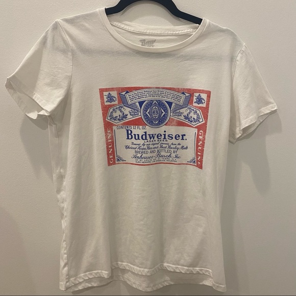 Tops - White Budweiser t-shirt